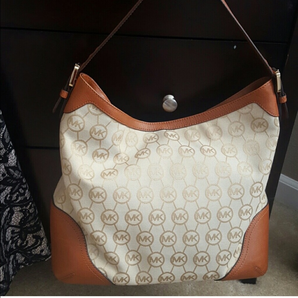 Michael Kors Bedford