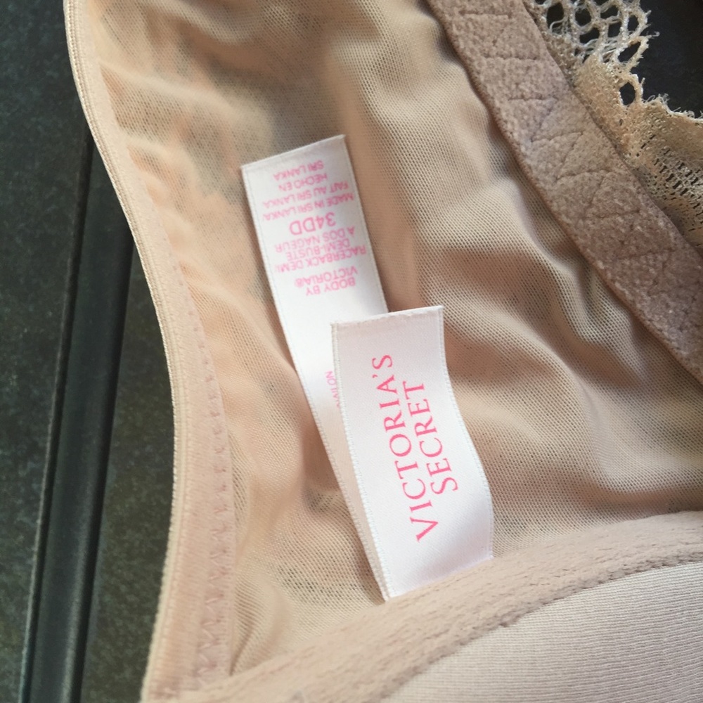 VS Racerback Demi - Picture 3 of 3