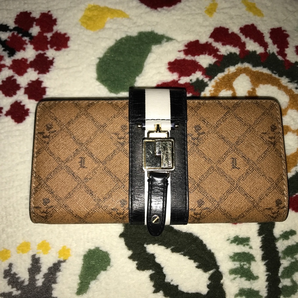 L.A.M.B. Wallet