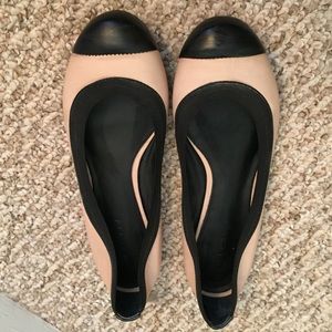 Jigsaw two tone flats