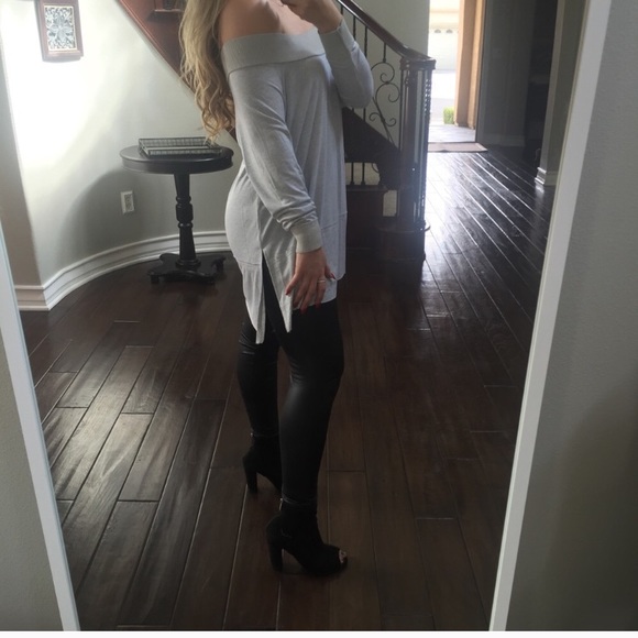 LAST//Light Heather Gray Off Shoulder Tunic - Picture 3 of 7