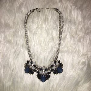 NWOT New York & Company blue and silver necklace