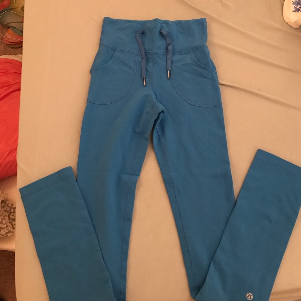 Lululemon blue leggings
