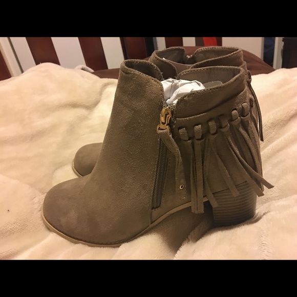 Heeled booties! - Picture 1 of 4