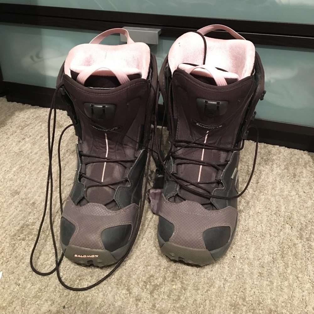 Kiana women's 5.5 snowboarding boots