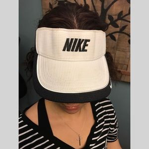 Nike Visor hat