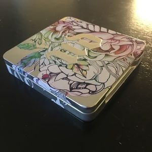 Urban Decay Eyeshadow Case