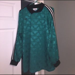 XL ADDIDAS SOCCER JERSEY