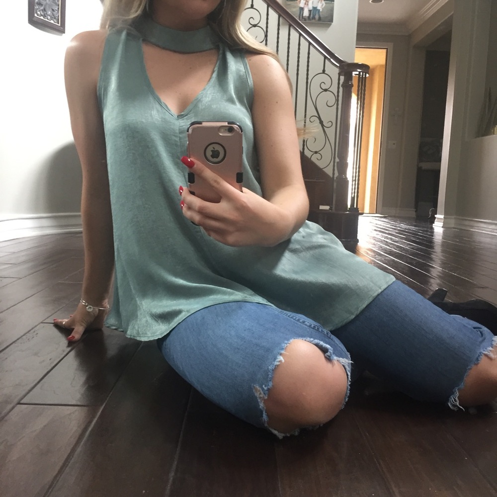 LAST//Spring Sage Silky Choker Top - Picture 5 of 5