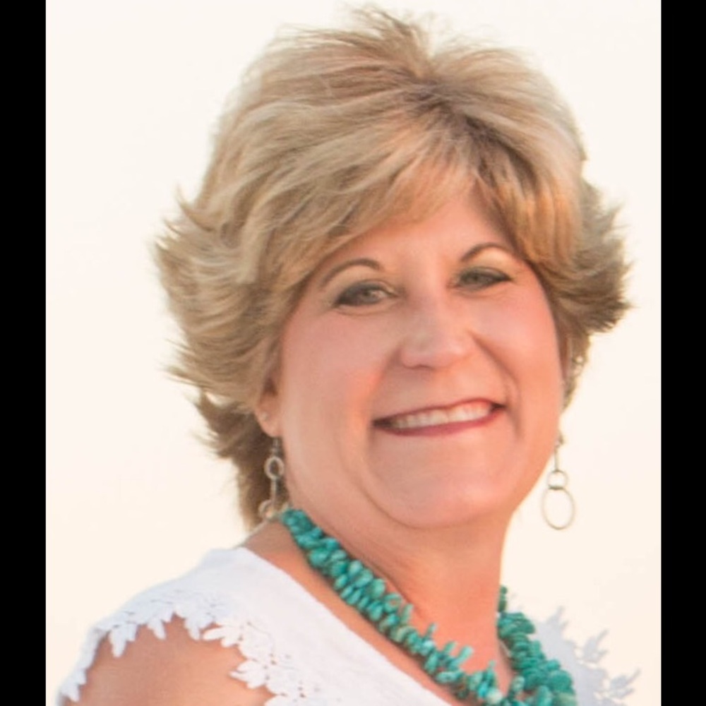 Meet your Posher, Michele