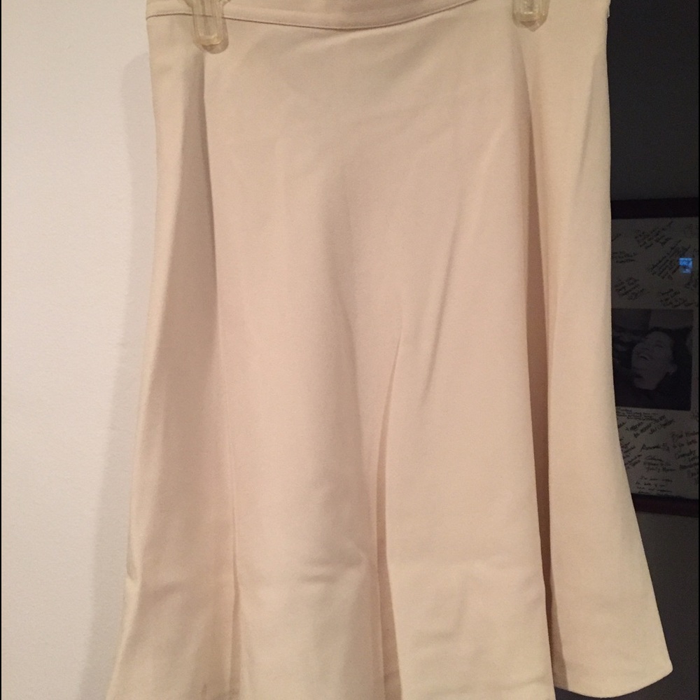 Women's Ivory A-line w/ zipper, button & clasp