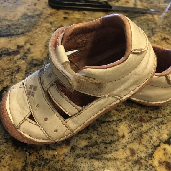 Stride Rite walking shoes - Picture 2 of 3