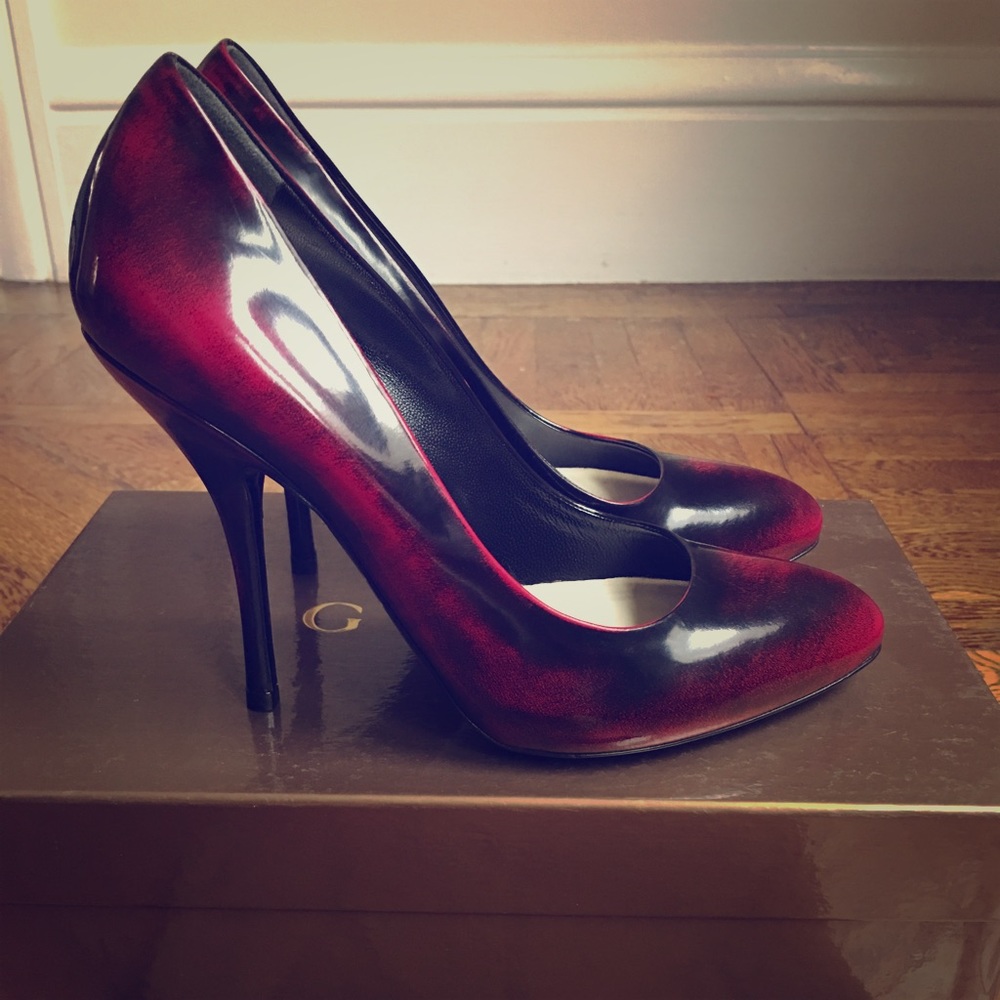 Gucci pumps