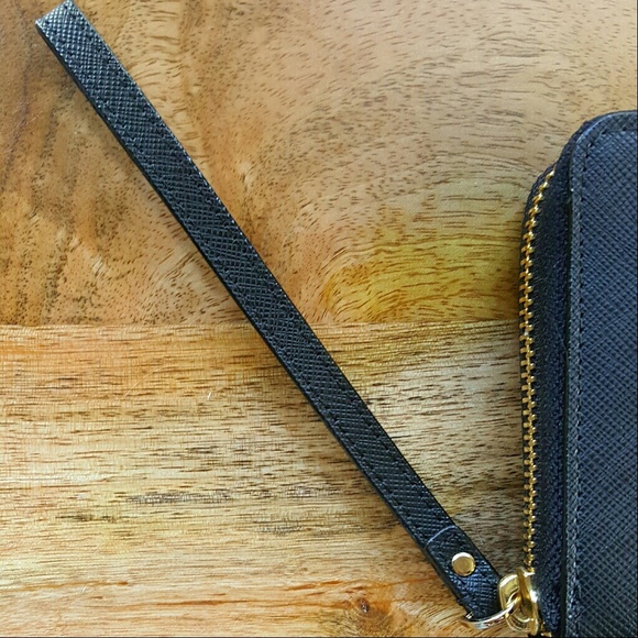 ❎❌SOLD❌❎ NWT Kate Spade Wristlet - Picture 4 of 7