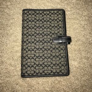 Coach organizer! Okay condition!