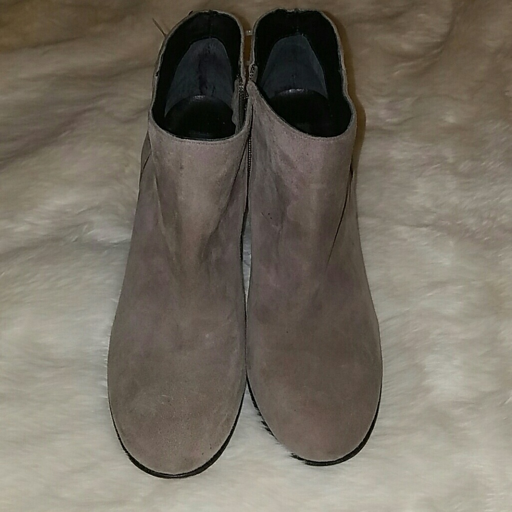 Rachel Zoe Twiggy taupe booties