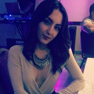 Meet your Posher, Daniela