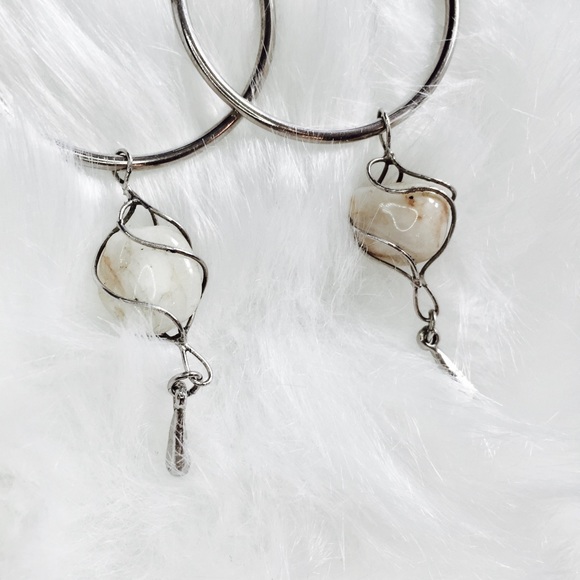 . {CRESCENT} Rock-stud solid Sterling hoops - Picture 3 of 8