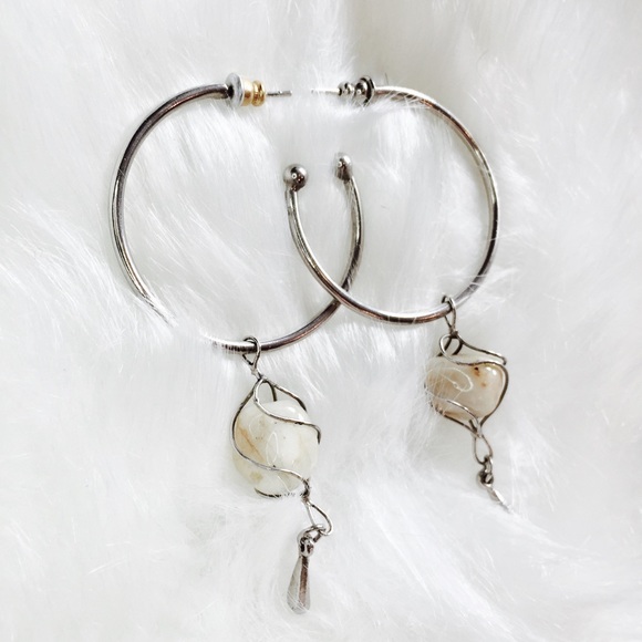 . {CRESCENT} Rock-stud solid Sterling hoops - Picture 2 of 8