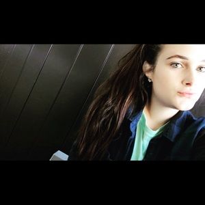 Meet your Posher, Brook