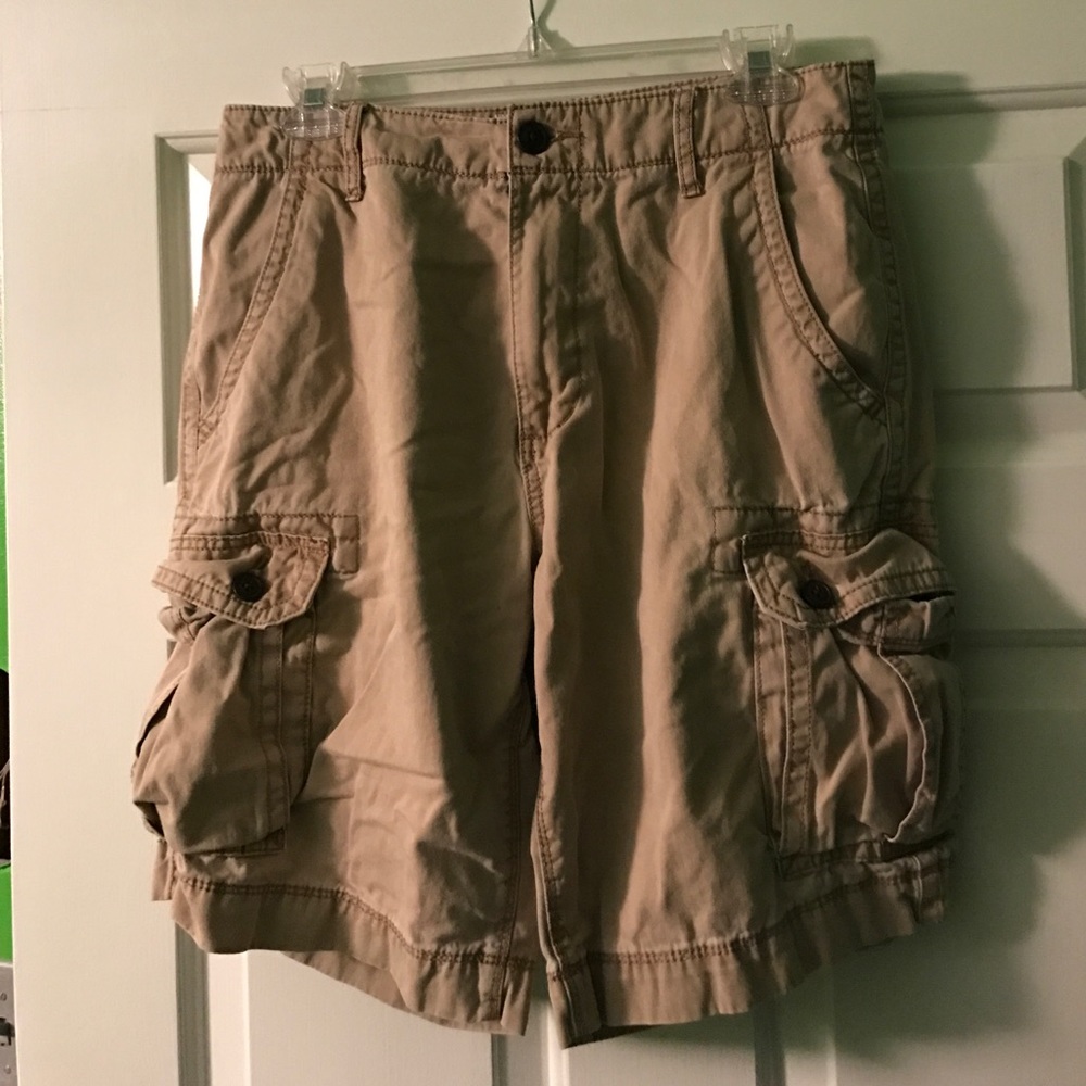 Arizona Co. Khaki Shorts