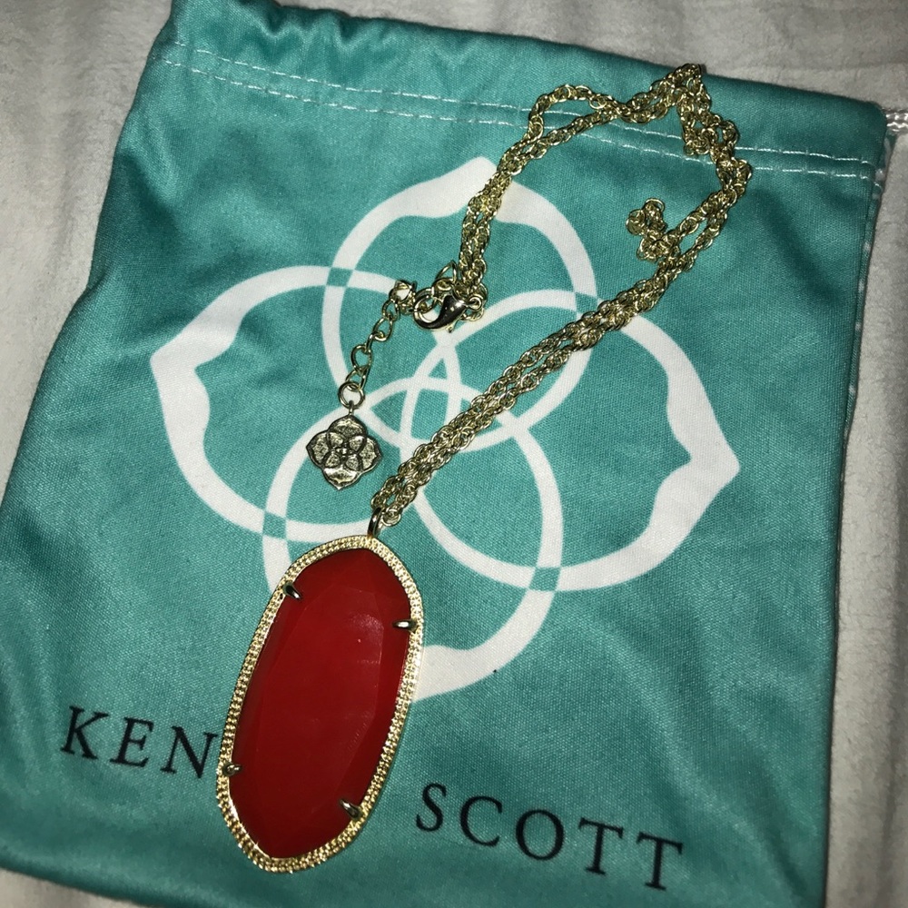 Kendra Scott Short Pendant