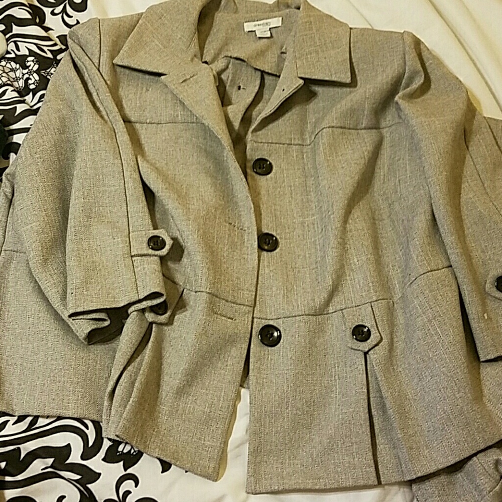 Suit only worn twice