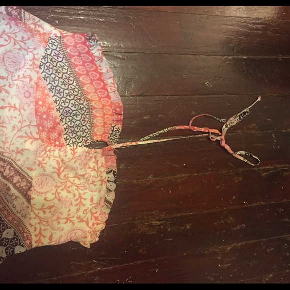 Size medium - Picture 2 of 3