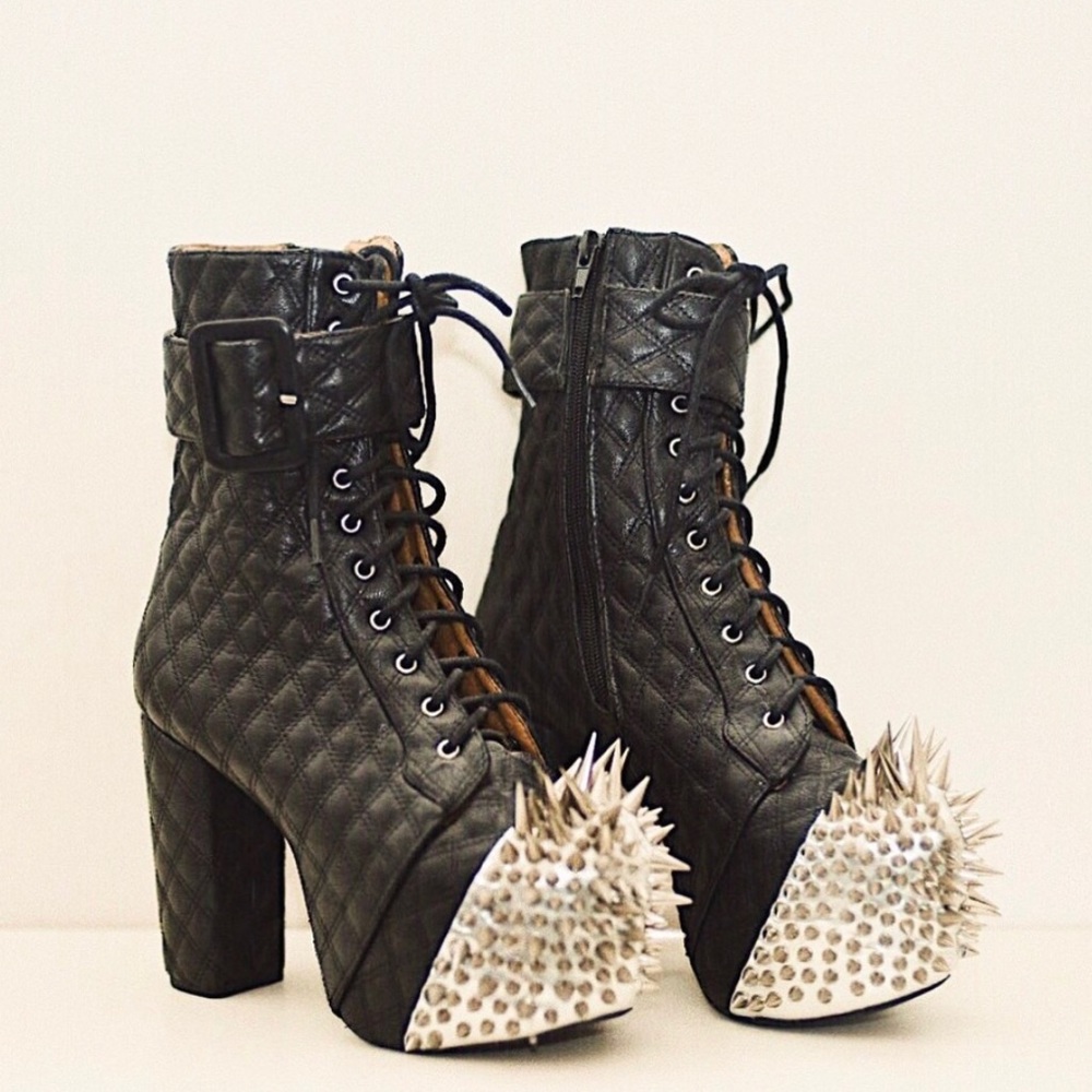 Jeffrey Campbell spiked litas