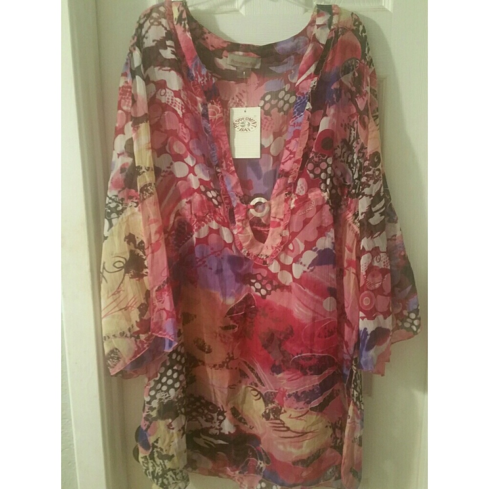 Flowy cover-up