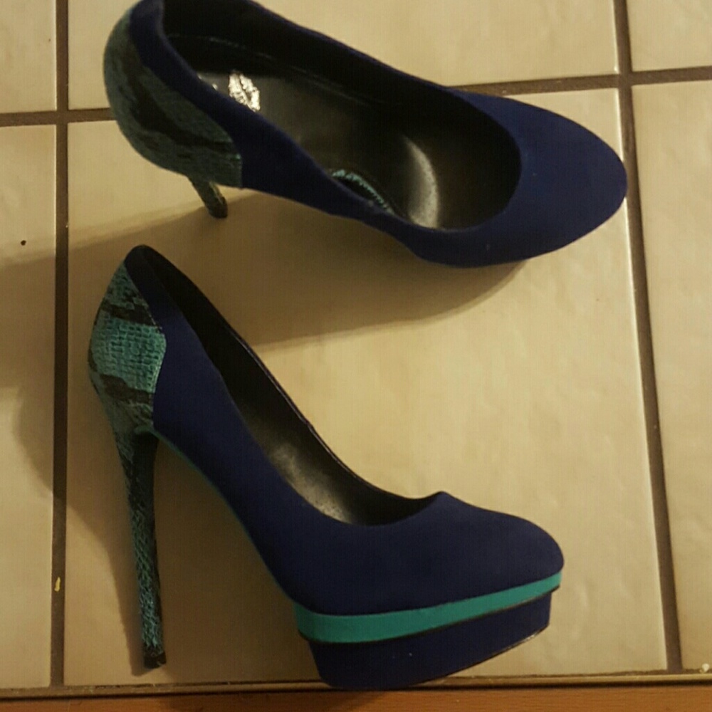 Blue Heels