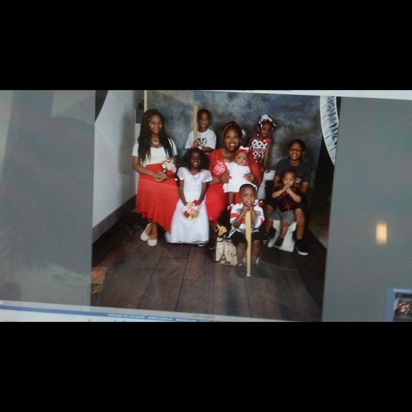 Meet your Posher, Chris - Picture 1 of 1