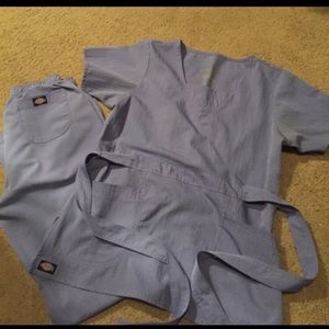 Set of scrubs