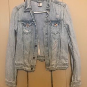 h&m distressed light wash denim jacket size 12