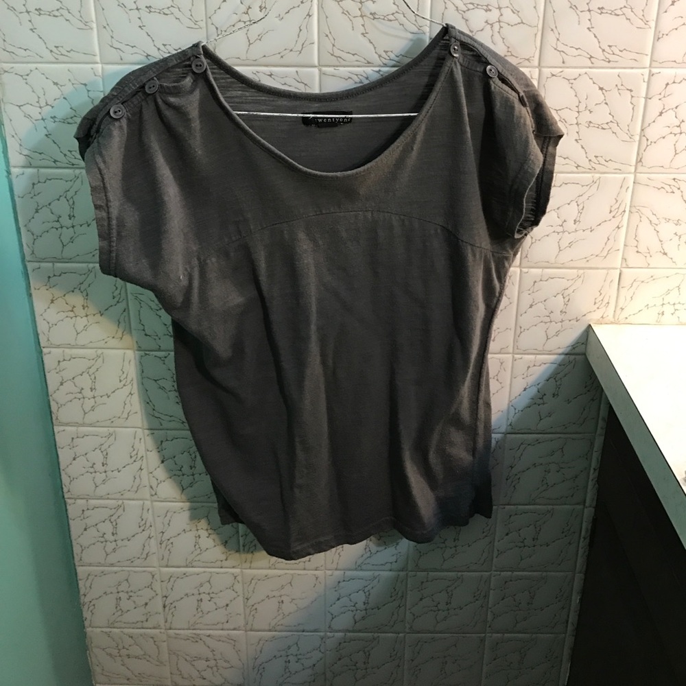 Grey Tshirt