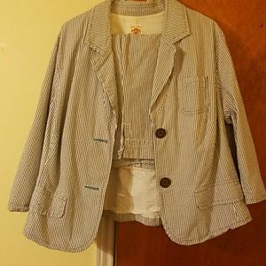 Jacket and Capri set