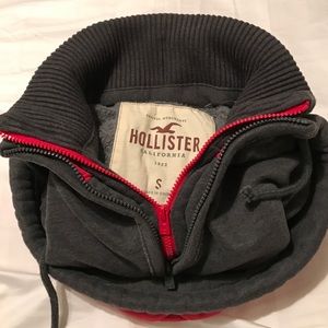 Hollister Co. - Long Sleeve Hoodie - Small