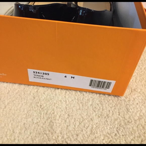 Kate Spade Tenor Black Patent Peep Toe Wedges 6M - Picture 8 of 8