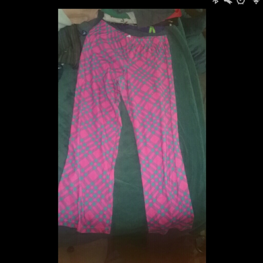 Loose pajama pants