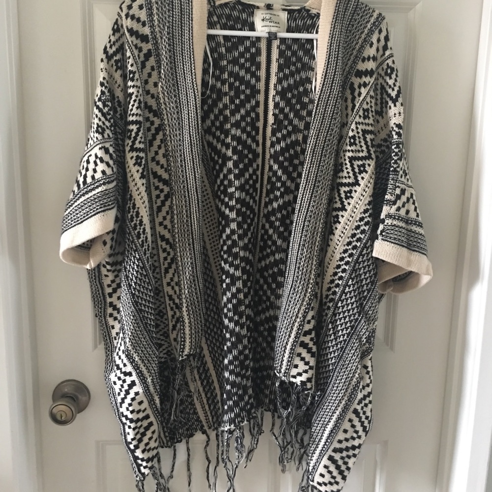 Tribal cardigan