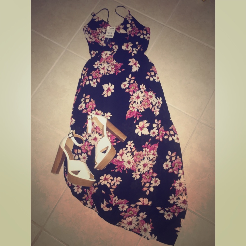Tjmaxx small floral maxi dress