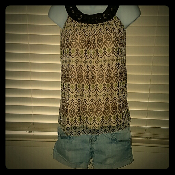 Yes Tops - *Adorable, Sparkly Patterened Tank* Yes Tops - *Adorable, Sparkly Patterened Tank*