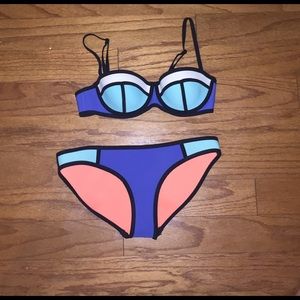 Triangl bikini