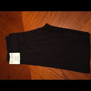 LuLaRoe leggings. TC. BLACK.