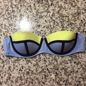 Color block bikini top