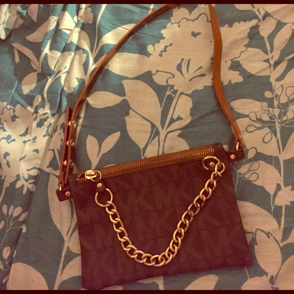 Micheal Kors Fanny Pack