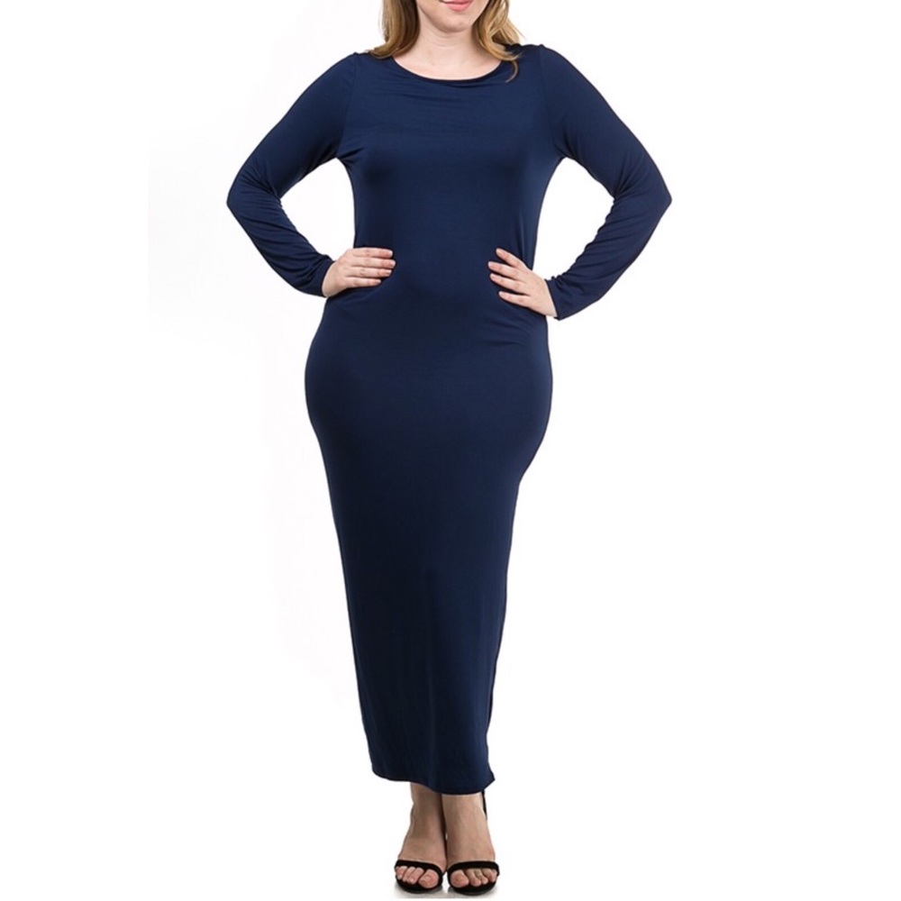 ✅PLUS SIZE CHIC BLUE MAXI DRESS - Picture 3 of 5