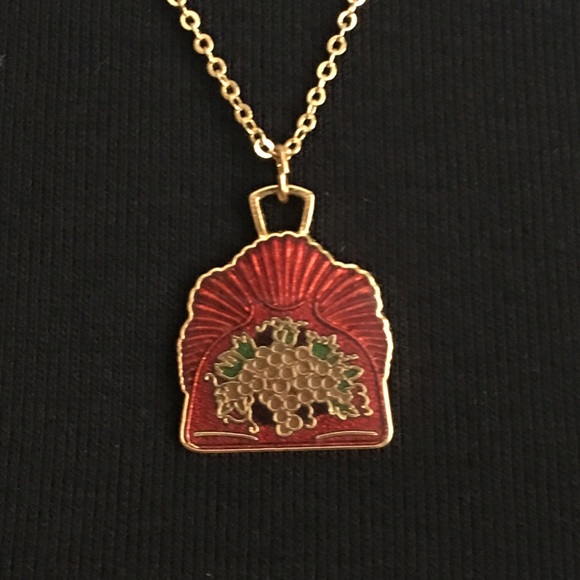 Vintage Jewelry - Decorative Arts enamel necklace/pendant