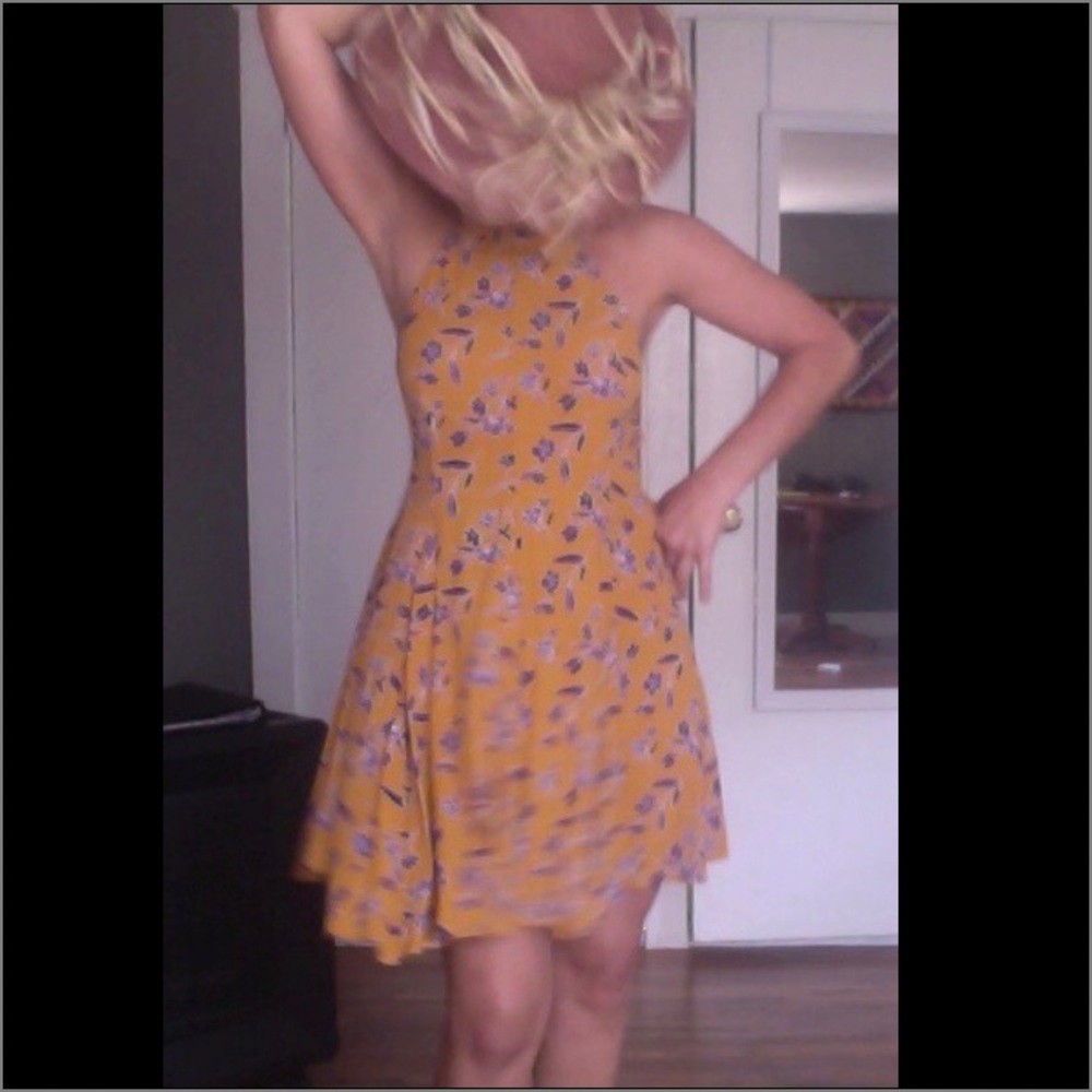 Urban Outfitters Dress. Size M. NWT! 🌞