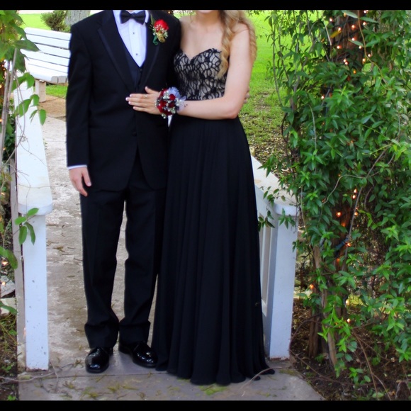 Prom dress - Picture 3 of 3